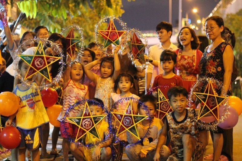 festival di metà autunno (fonte oanphatcorp.vn)