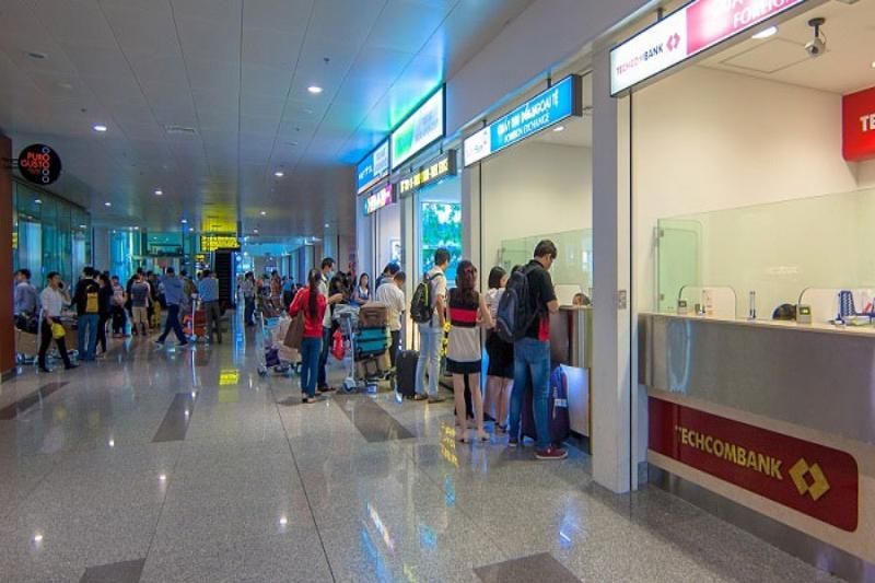 service de change à l'aéroport hanoi