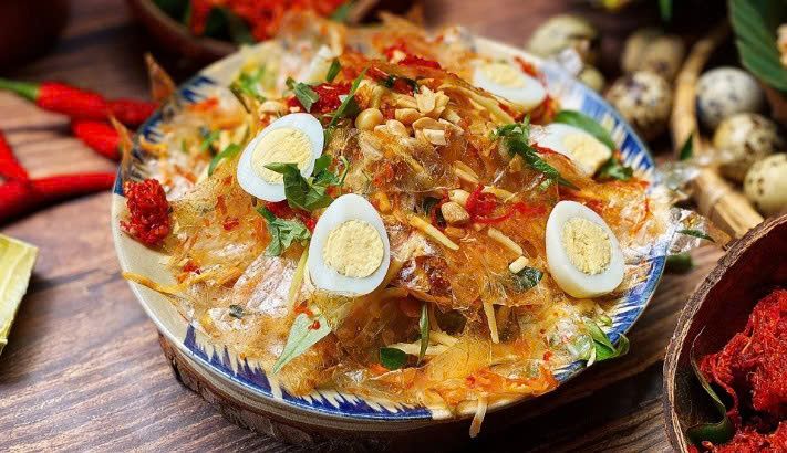 Il Banh Trang Tron. Fonte: Vnexpress