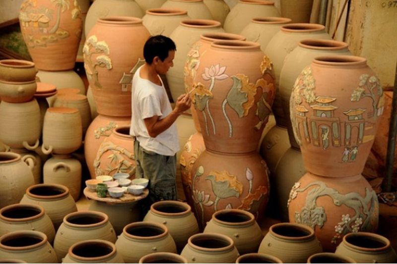 Il Villaggio della ceramica di Bat Trang - uno dei villaggi artigianali del Vietnam (Fonte: Dipartimento del Turismo di Hanoi)