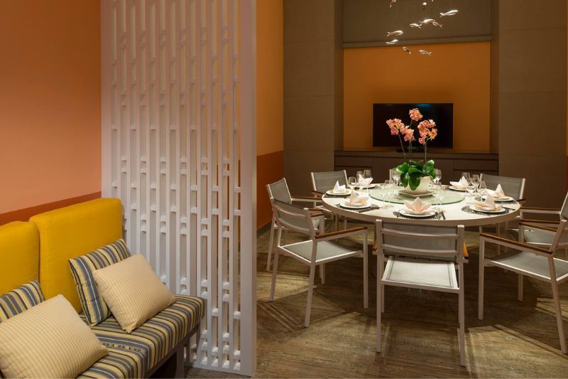 costa seafood - spazio interno tra i ristoranti di nha trang (fonte costaseefood.com.vn)