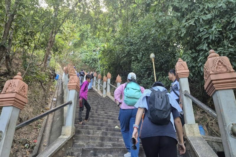 Ingresso alla collina di Oudong (Fonte: Hieu Tuyen)