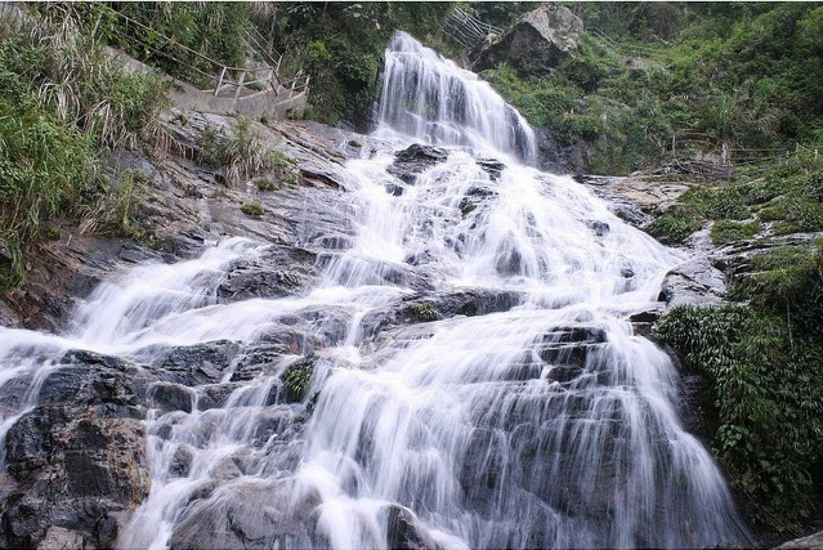cosa fare in Vietnam: cascate bac (fonte:mia.vn)